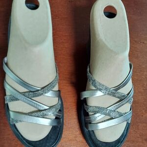 Skechers Rumble On Metallic Strappy Sandals Slip-On Comfort